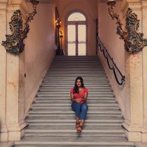 Meet your Posher, Amrita